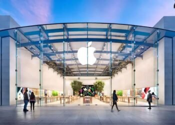 Apple Store festeggia 25 anni della strategia che evitò il fallimento