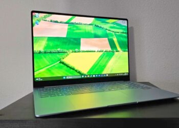 Microsoft prepara un grande aggiornamento di prestazioni per Windows 11, ed Esplora file è finalmente nel mirino