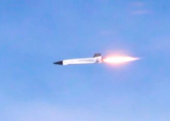 Il motore-razzo Hadley batte il record americano di affidabilità ipersonica e supera Mach 5 per la 10ª volta consecutiva con Stratolaunch prima di essere recuperato intatto: la prova che l'ipersonico riutilizzabile non è più fantascienza